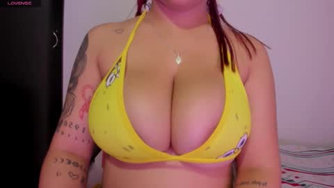 Karina online show from November 27, 2025, 9:28 pm