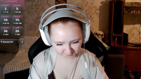 Lisa Backler online show from September 29, 2025, 4:34 pm