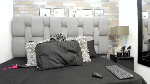 Karina Taylor  online show from June 16, 2026, 6:10 pm