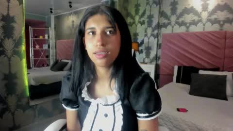 Snapshot of karin_ks chatting on September 29, 2025, 7:30 pm Karina online show from September 29, 2025, 7:30 pm