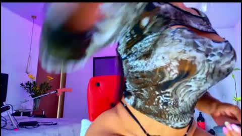 karina4squirt online show from June 13, 2026, 4:38 pm
