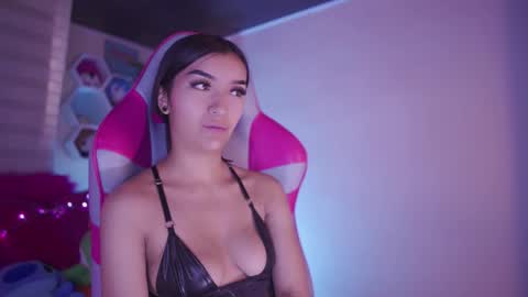 Karina  online show from September 11, 2025, 12:38 pm