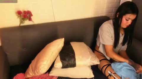 Snapshot of karina_gomez_18 chatting on October 18, 2025, 11:33 am Kari online show from October 18, 2025, 11:33 am