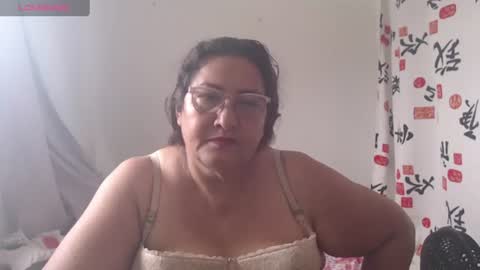 Karina online show from June 18, 2026, 3:16 pm
