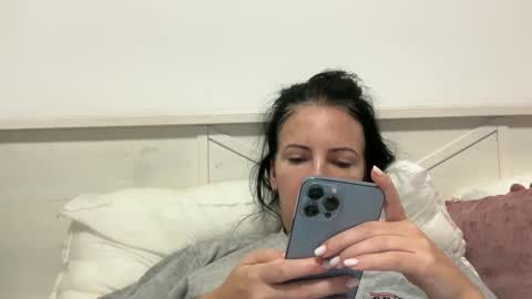 Karina online show from December 14, 2024, 3:04 pm