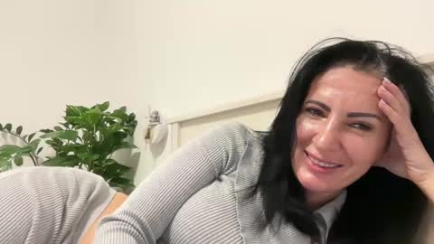 Karina online show from December 15, 2024, 8:25 pm