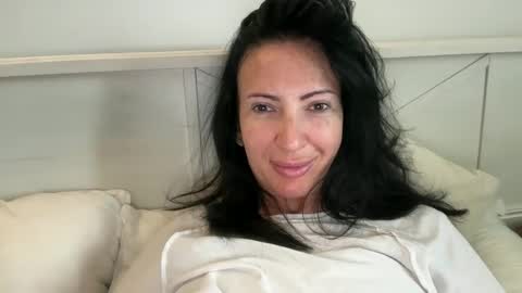 Snapshot of karinablair chatting on October 3, 2025, 8:00 am Karina online show from October 3, 2025, 8:00 am