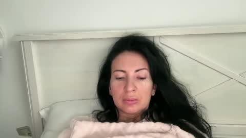 Karina online show from February 24, 2026, 10:13 am