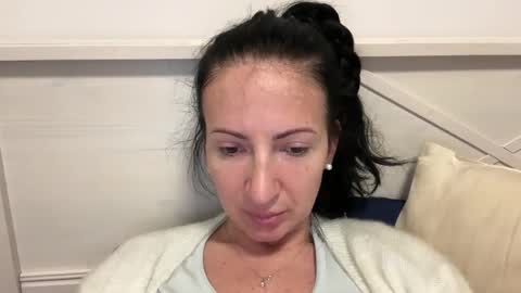 Karina online show from April 29, 2026, 9:32 pm