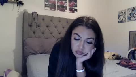 Snapshot of karinakummings chatting on December 20, 2025, 12:01 pm karinakummings online show from December 20, 2025, 12:01 pm