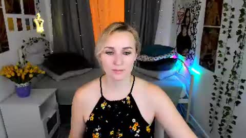 Karina  online show from March 2, 2025, 9:11 pm
