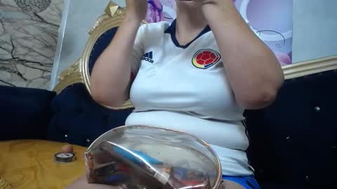 Karito online show from November 27, 2025, 11:12 am