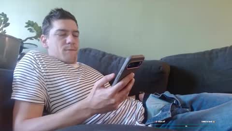 Snapshot of karl_mask chatting on November 24, 2025, 2:50 pm Karl online show from November 24, 2025, 2:50 pm