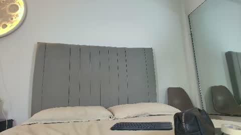 Snapshot of karla__ruiz chatting on August 7, 2026, 7:49 pm Karla online show from August 7, 2026, 7:49 pm