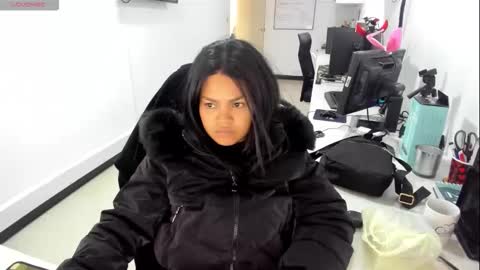 karla_cg online show from October 11, 2025, 1:53 pm