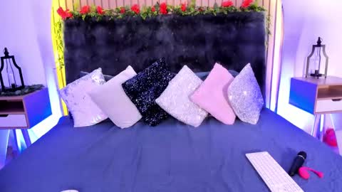 Snapshot of karla_gonzaless chatting on March 4, 2025, 6:39 pm Karla Gonzaless online show from March 4, 2025, 6:39 pm