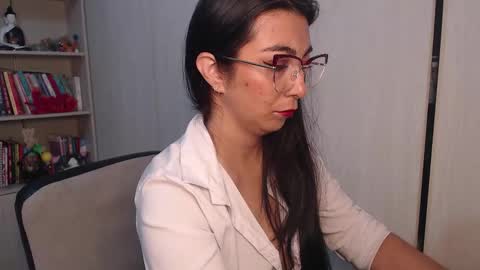 Karla  online show from February 11, 2026, 10:42 am