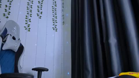 Snapshot of karla_lim chatting on February 16, 2026, 8:43 am karla_lim online show from February 16, 2026, 8:43 am