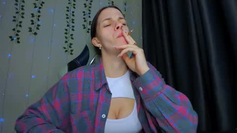 Snapshot of karla_lim chatting on March 16, 2026, 11:20 pm karla_lim online show from March 16, 2026, 11:20 pm