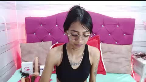 karla_slutskinny online show from February 25, 2025, 3:20 am