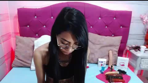 karla_slutskinny online show from February 26, 2025, 7:31 am
