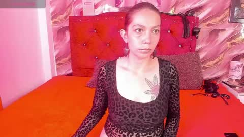 Snapshot of karlaahott chatting on April 18, 2026, 7:40 pm karlaahott online show from April 18, 2026, 7:40 pm