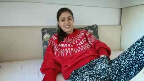 Crystyna online show from March 5, 2025, 6:54 am