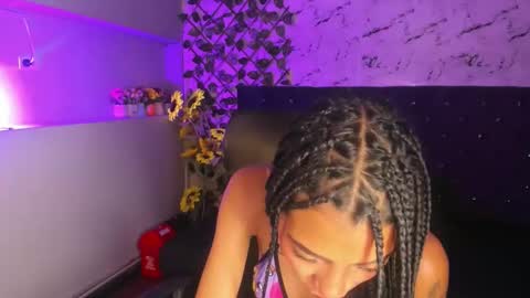 karlaslutskinny__ online show from May 8, 2026, 3:01 am