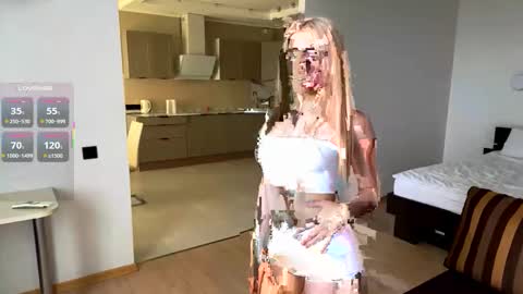 Snapshot of karlenegries chatting on October 11, 2025, 10:25 am Olivia online show from October 11, 2025, 10:25 am