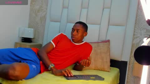 karllhil online show from March 4, 2025, 11:40 am