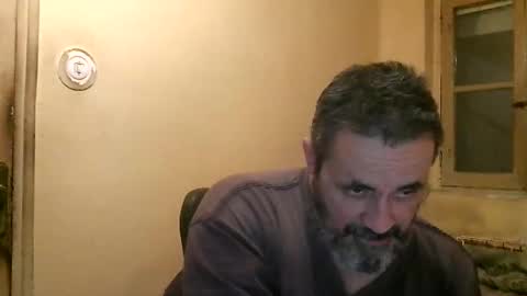 Snapshot of karlpal chatting on February 8, 2025, 11:24 pm karlpal online show from February 8, 2025, 11:24 pm
