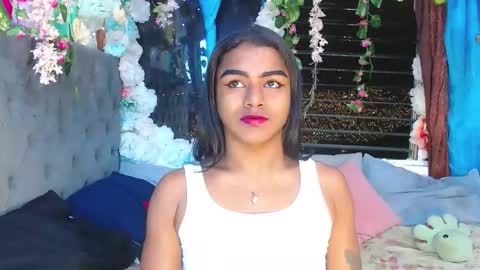 Snapshot of karly_coffe chatting on October 11, 2025, 10:03 am KARLY.  online show from October 11, 2025, 10:03 am