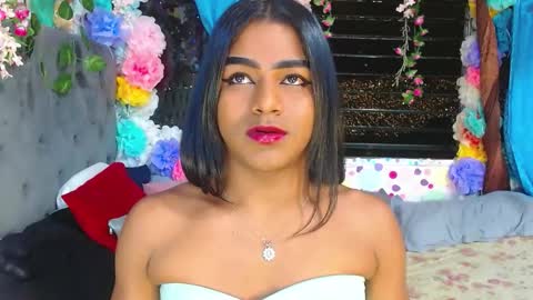 Snapshot of karly_coffe chatting on October 20, 2025, 4:57 am KARLY.  online show from October 20, 2025, 4:57 am