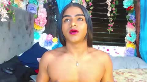 Snapshot of karly_coffe chatting on October 26, 2025, 7:58 am KARLY.  online show from October 26, 2025, 7:58 am