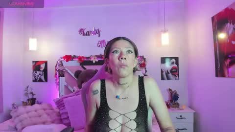 Karly Moonns online show from November 23, 2025, 9:36 pm
