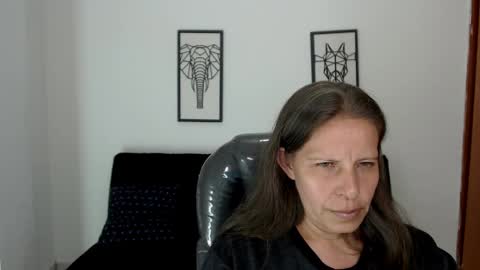 KARLYE online show from January 3, 2025, 3:38 am