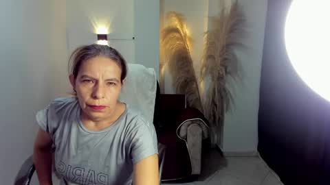 KARLYE online show from April 26, 2026, 4:21 am