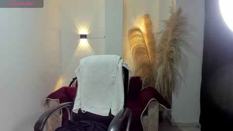 KARLYE online show from June 13, 2026, 3:37 am