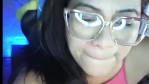 karol0022 online show from December 15, 2025, 12:53 pm