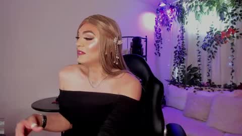  karol  online show from May 9, 2026, 1:27 pm