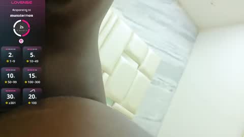 Snapshot of karol_lopes chatting on June 19, 2026, 8:45 pm Karol online show from June 19, 2026, 8:45 pm