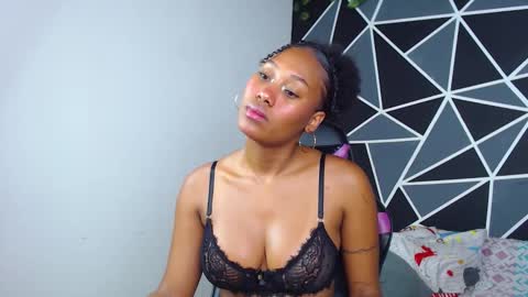 Snapshot of karol_the_warrior chatting on October 11, 2025, 7:12 pm Karol  online show from October 11, 2025, 7:12 pm