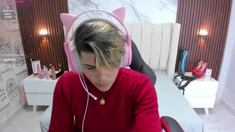 Karol and Luna online show from February 15, 2025, 2:37 am