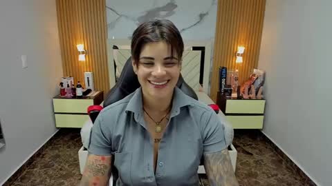 Karol and Luna online show from November 1, 2025, 7:27 pm