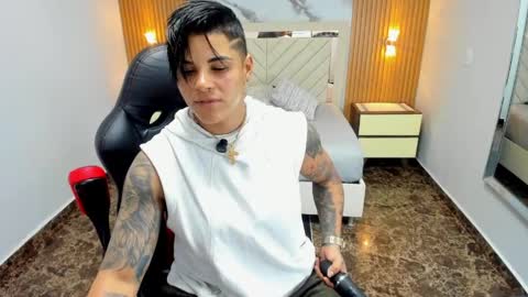 Karol and Luna online show from May 7, 2026, 7:19 pm