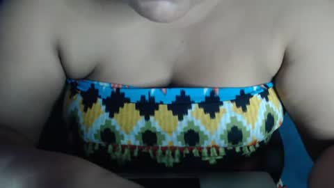 karolbb online show from December 27, 2024, 11:06 am