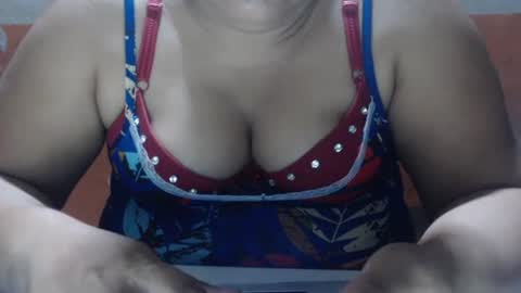 karolbb online show from January 11, 2025, 11:24 pm