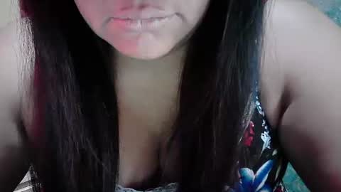 karolbb online show from February 6, 2025, 11:54 am