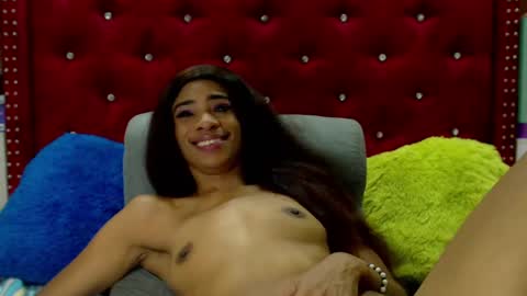 Snapshot of karolbrins chatting on January 11, 2025, 2:25 pm KAROL online show from January 11, 2025, 2:25 pm