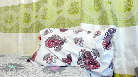 Karolinstagram.karoli sanz online show from December 11, 2024, 3:35 am